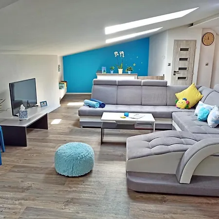 Apartment Shiny Star Spisska Nova Ves