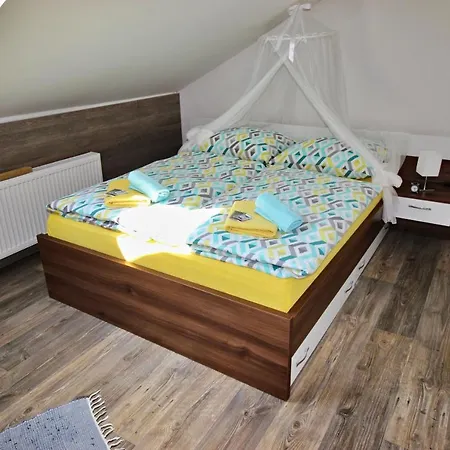 Shiny Star Apartment *