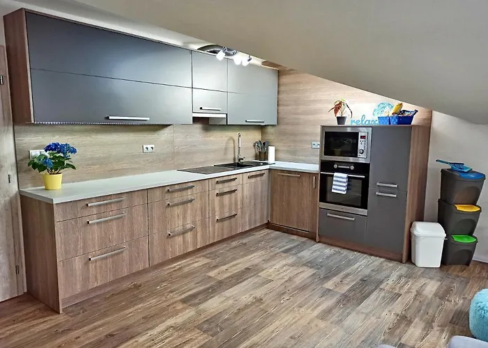 Shiny Star * Spišská Nová Ves