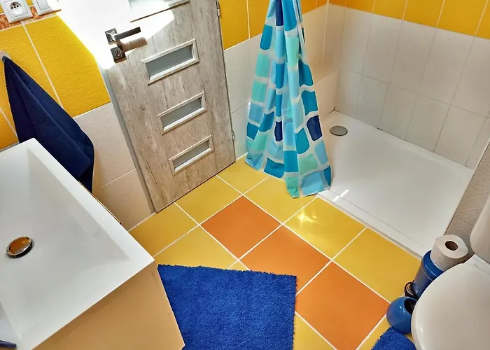 Apartment Shiny Star