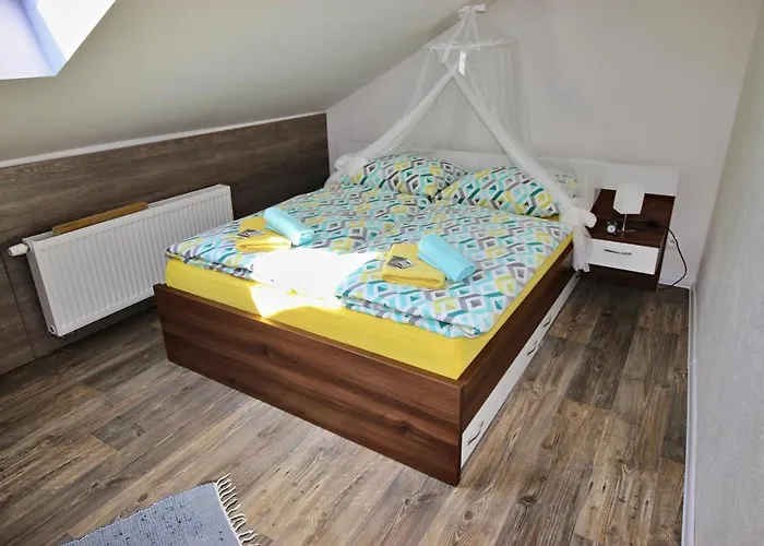 Shiny Star Apartment *